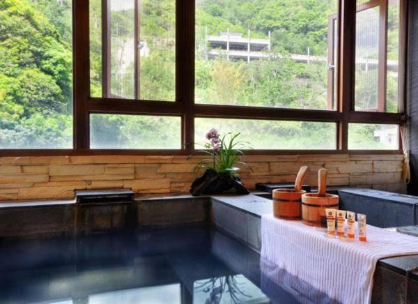 Chief Villa Hot Spring Resort Renai Extérieur photo